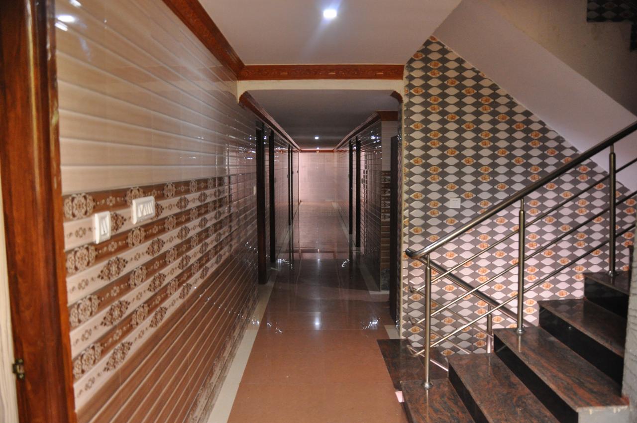 C.M. Hotel Pennagaram Екстериор снимка