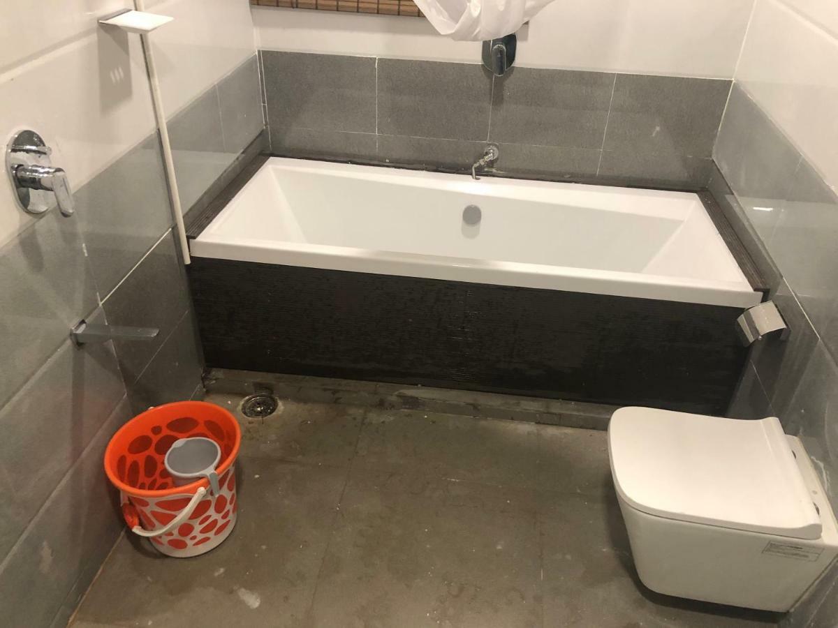 C.M. Hotel Pennagaram Екстериор снимка