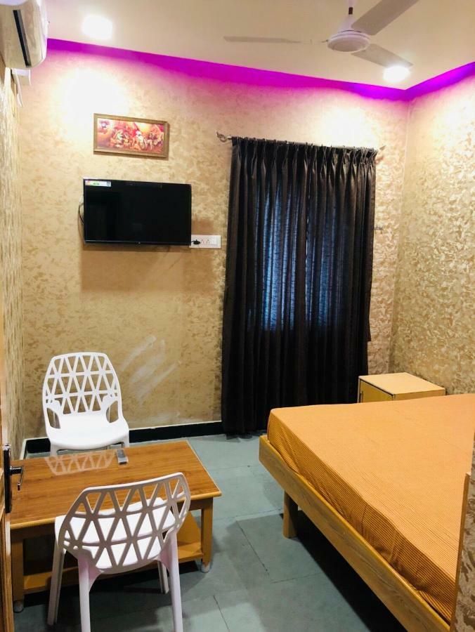 C.M. Hotel Pennagaram Екстериор снимка